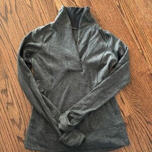 Lululemon pull over